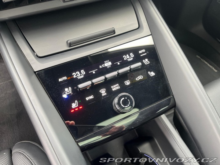 Porsche Macan 4s 2025