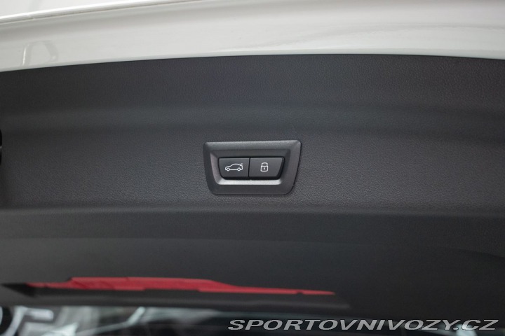 BMW X1 xDrive23d ///M*TAŽNÉ*KESS 2022