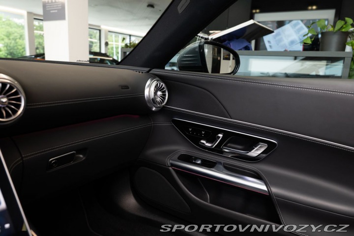 Mercedes-Benz SL 4MATIC+ 2023