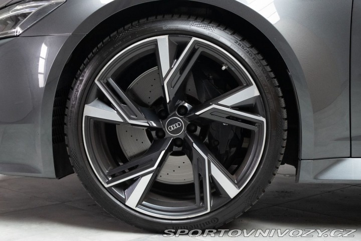 Audi RS6 V8 4.0 TFSI 441kW QUATTRO 2022