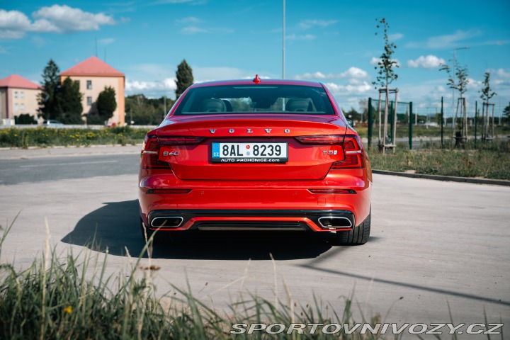 Volvo S60 2,0, T5, R design 2019