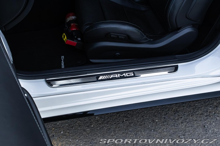 Mercedes-Benz C C63s Coupé DPH 2017