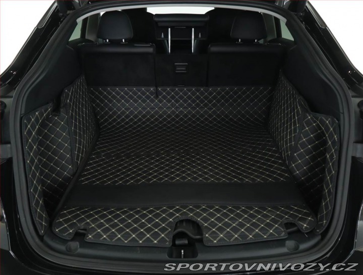 Tesla Model Y Long Range AWD 75kWh, SoH 2021