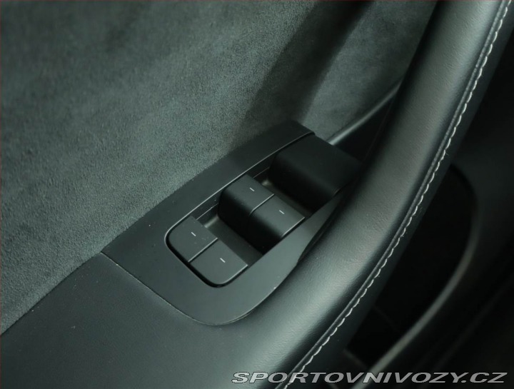 Tesla Model Y Long Range AWD 75kWh, SoH 2021