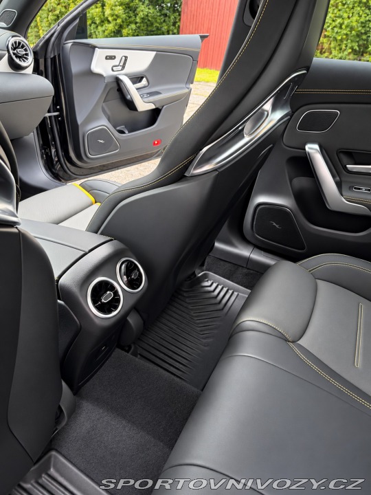 Mercedes-Benz CLA 45SAMG 2023