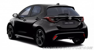 Toyota Yaris 1.5 Hybrid (130 k) Execut 1800