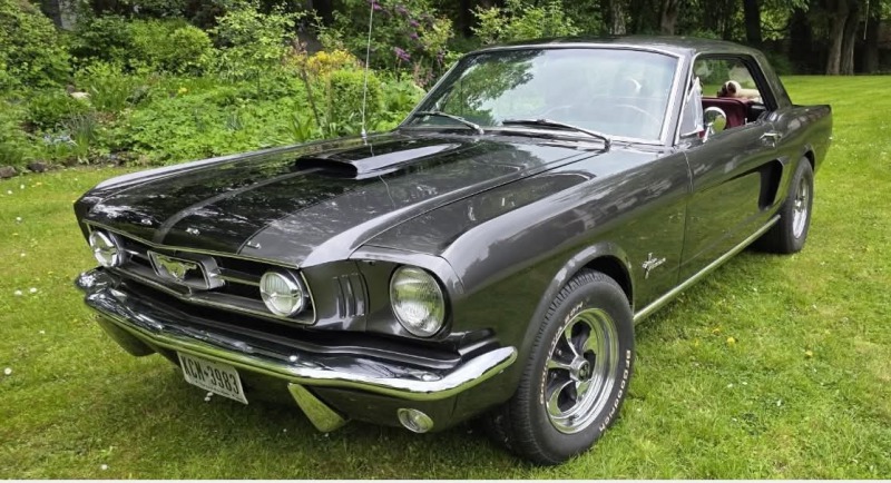 Ford Mustang Cupe