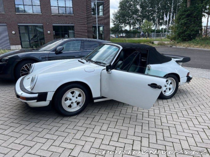 Porsche 911 Carrera 3.2 Cabriolet 1986