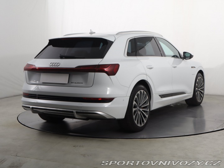 Audi Ostatní modely e-tron S-Line e-tron 50 quattro 2020