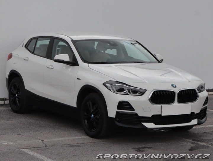 BMW X2 xDrive25e 2022