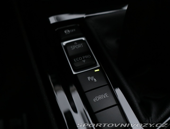 BMW X2 xDrive25e 2022