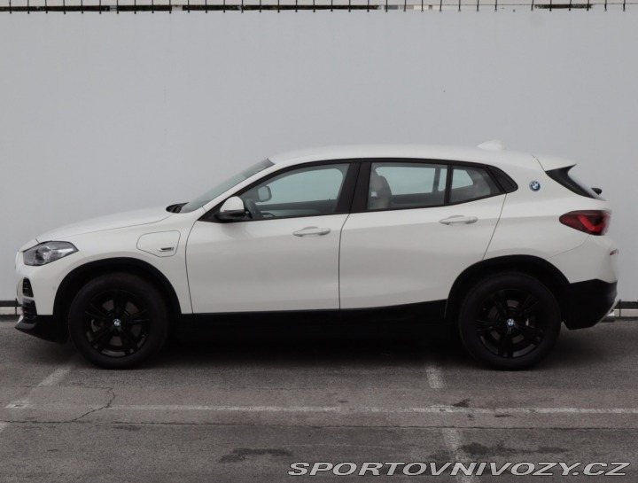 BMW X2 xDrive25e 2022