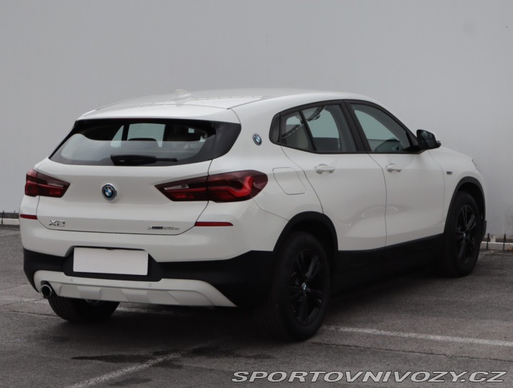 BMW X2 xDrive25e 2022