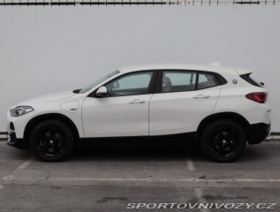 BMW X2 xDrive25e 2022