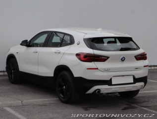 BMW X2 xDrive25e 2022
