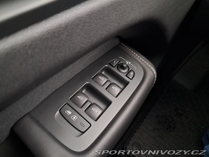 Volvo Ostatní modely XC60 R-Design T6 AWD 2019