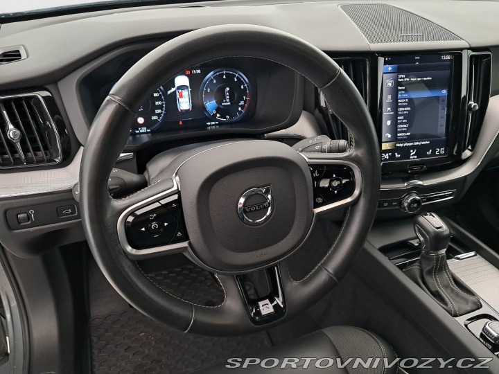 Volvo Ostatní modely XC60 R-Design T6 AWD 2019