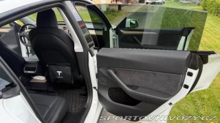 Tesla Model Y 0,0   LR AWD | 1/2023 | t 2026