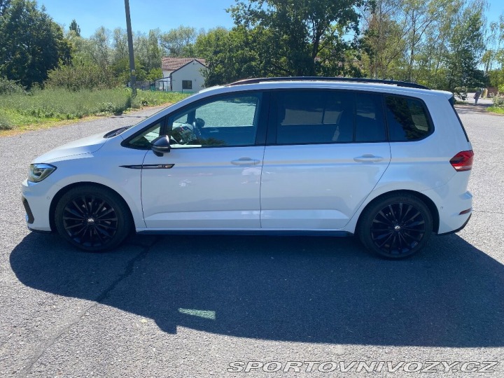 Volkswagen Ostatní modely Touran 2,0   tdi 110kw R-line DS 2019