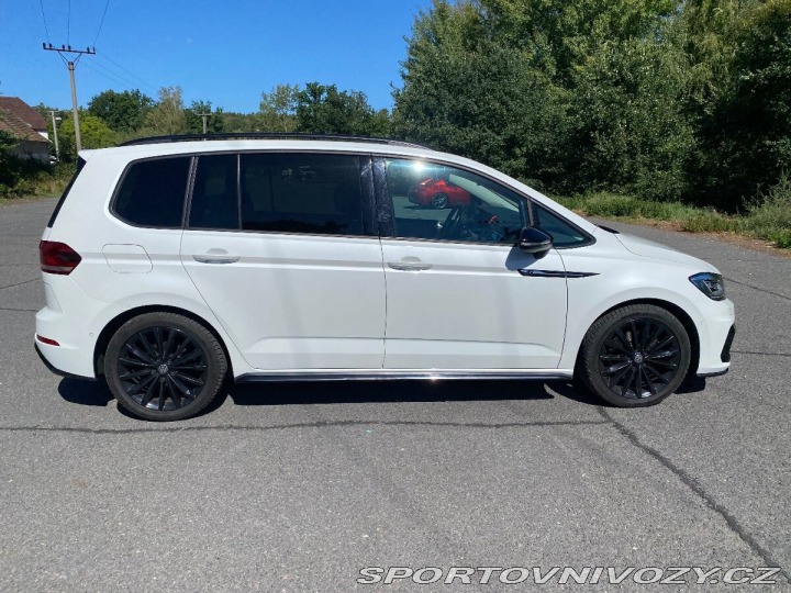 Volkswagen Ostatní modely Touran 2,0   tdi 110kw R-line DS 2019