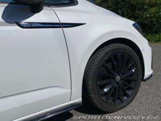 Volkswagen Ostatní modely Touran 2,0   tdi 110kw R-line DS 2019