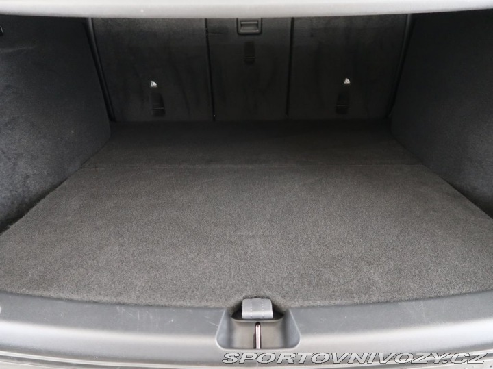 Tesla Model Y Long Range,4x4,Dual Motor 2024