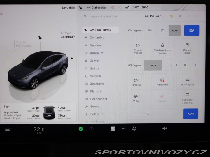 Tesla Model Y Long Range,4x4,Dual Motor 2024