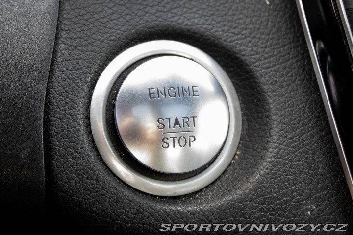 Mercedes-Benz C C180 W205 AMG Line / 85k 2019
