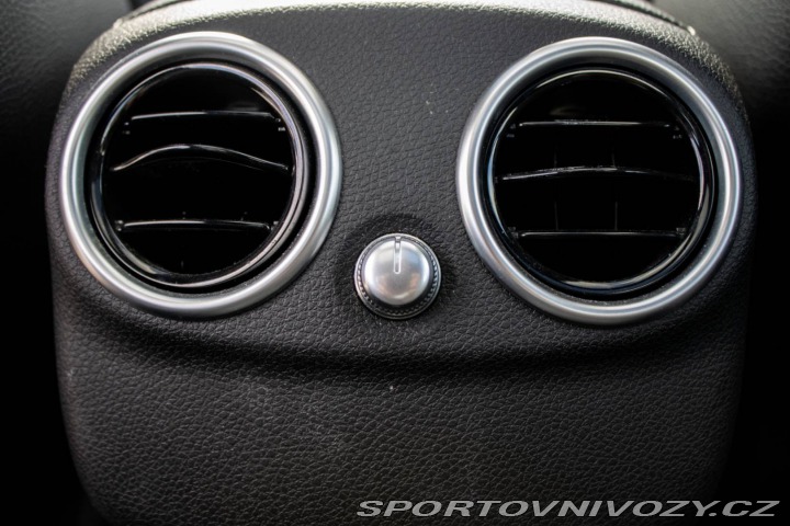 Mercedes-Benz C C180 W205 AMG Line / 85k 2019