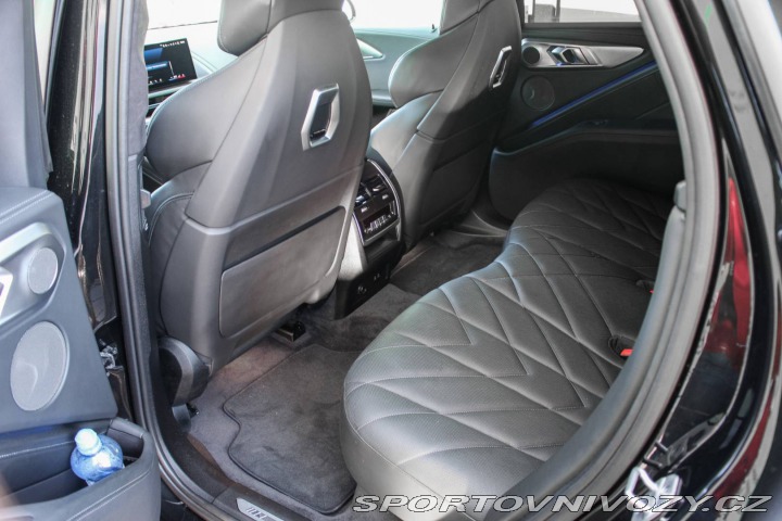 BMW XM 50e xDrive Plug-in Hybri 2024