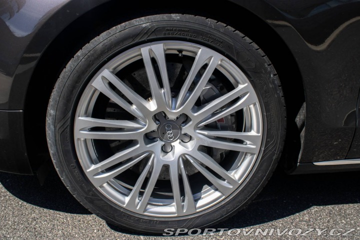Audi Ostatní modely A8 Long Long 4.0 TFSI V8 quattro 2013