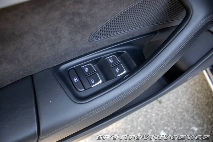 Audi Ostatní modely A8 Long Long 4.0 TFSI V8 quattro 2013