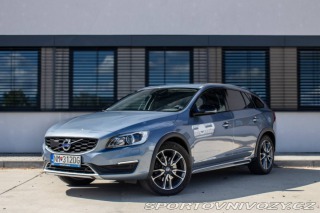 Volvo Ostatní modely V60 Cross Country D4 AWD Polestar 140kW AT 2018
