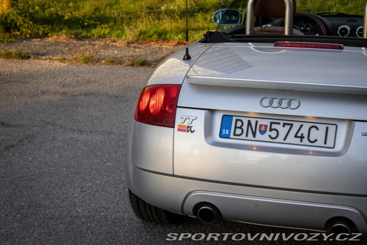 Audi TT Roadster  1.8T quattro Ba 2001