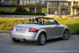 Audi TT Roadster  1.8T quattro Ba 2001