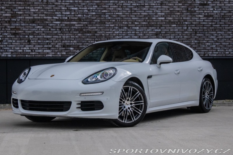 Porsche Panamera Diesel Tiptronic S, 221