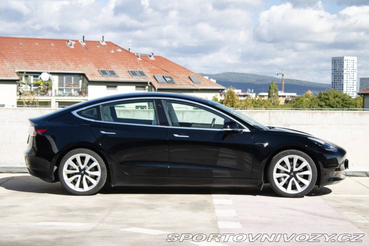Tesla Model 3 Standard Range Plus 2020 2020