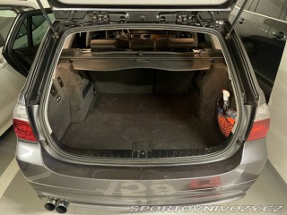 BMW 3 E91 325i 2005