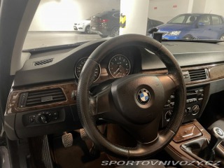 BMW 3 E91 325i 2005
