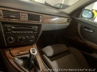 BMW 3 E91 325i 2005