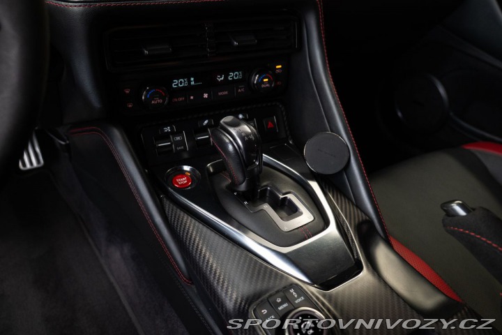 Nissan GT-R R35 BOSE 2018