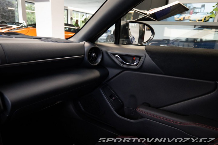 Subaru BRZ 2024