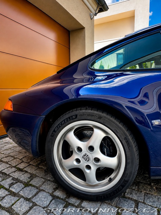 Porsche 911 993 CARRERA COUPE 1994
