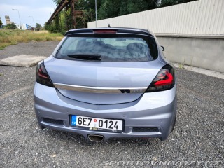 Opel Astra OPC 2006