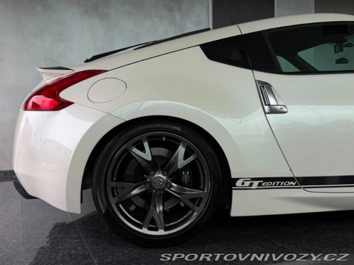 Nissan 370 Z V6 GT 2012