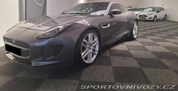 Jaguar F-Type V6 2015