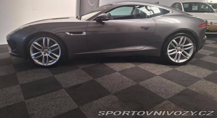 Jaguar F-Type V6 2015