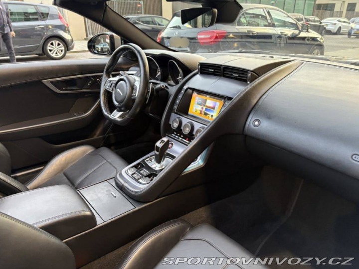 Jaguar F-Type 2017