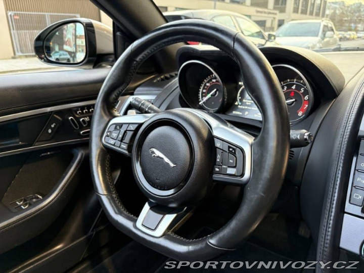 Jaguar F-Type 2017