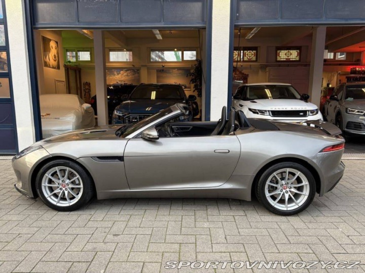 Jaguar F-Type 2017